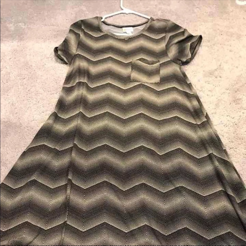 LULAROE xxs Carly dress